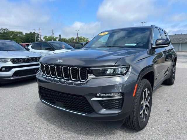 2024 Jeep Grand Cherokee Limited 3.6 Liter V6 4WD