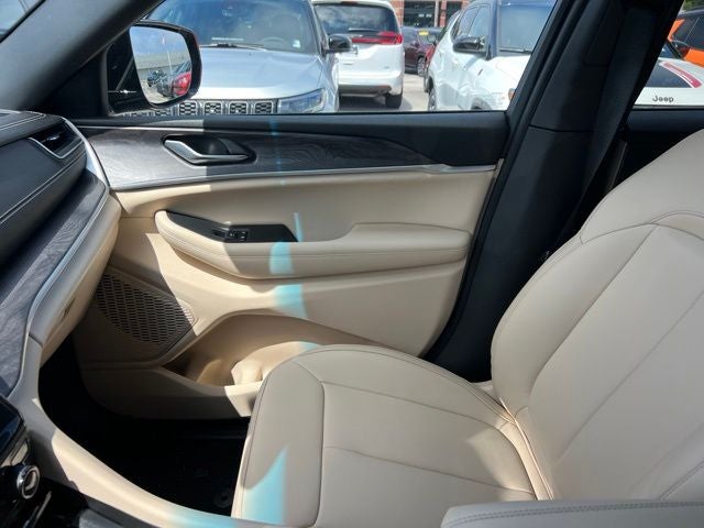 2024 Jeep Grand Cherokee Limited 3.6 Liter V6 4WD