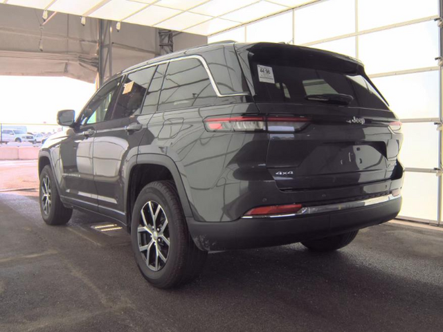 2024 Jeep Grand Cherokee Limited 3.6 Liter V6 4WD