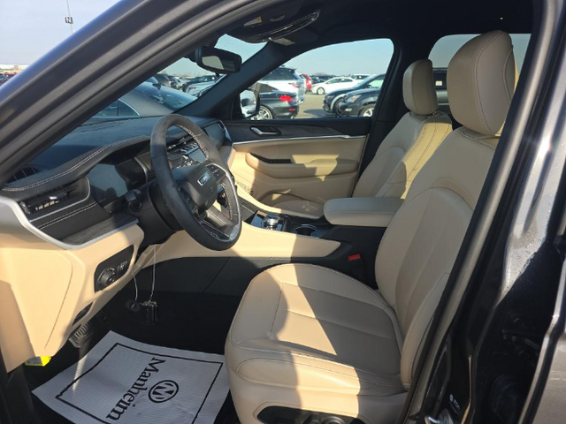 2024 Jeep Grand Cherokee Limited 3.6 Liter V6 4WD