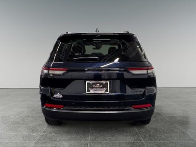 2023 Jeep Grand Cherokee Limited 3.6 Liter V6 4WD
