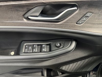 2023 Jeep Grand Cherokee Limited 3.6 Liter V6 4WD