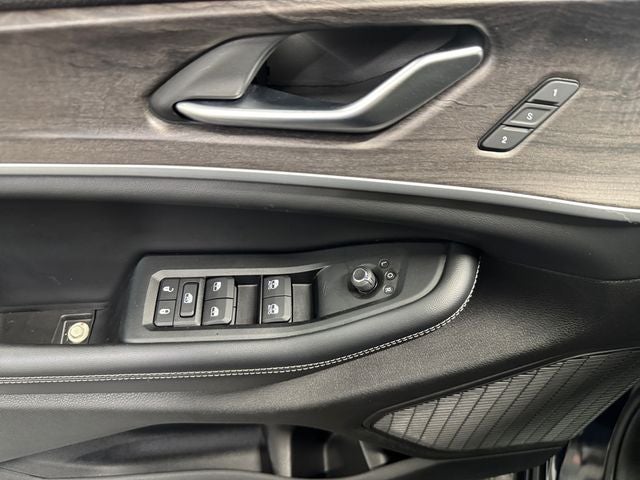 2023 Jeep Grand Cherokee Limited 3.6 Liter V6 4WD