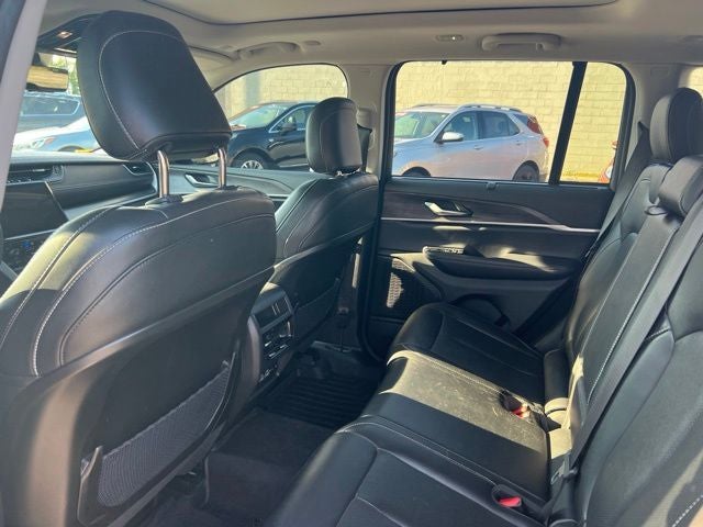 2023 Jeep Grand Cherokee Limited 3.6 Liter V6 4WD
