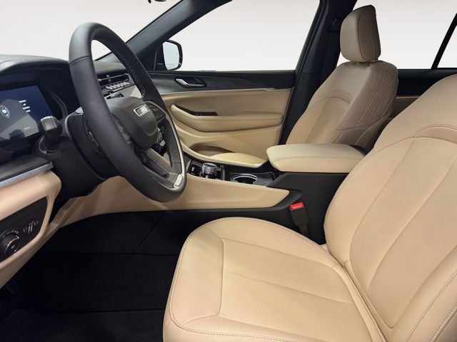 2024 Jeep Grand Cherokee Limited 3.6 Liter V6 4WD