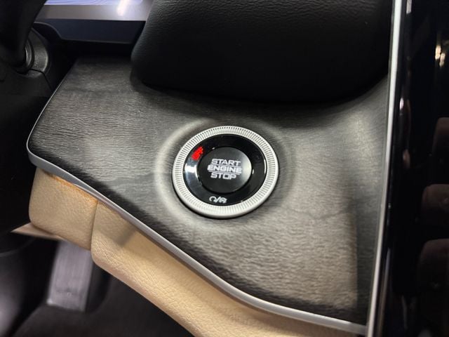 2024 Jeep Grand Cherokee Limited 3.6 Liter V6 4WD