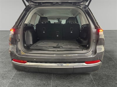 2023 Jeep Grand Cherokee Limited 3.6 Liter V6 4WD