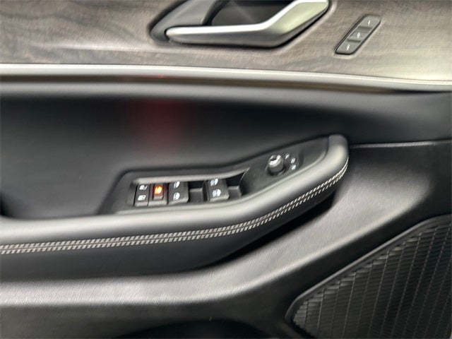 2023 Jeep Grand Cherokee Limited 3.6 Liter V6 4WD