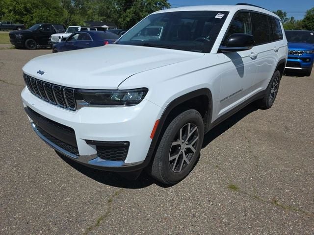 2023 Jeep Grand Cherokee L Limited 3.6 Liter V6 4WD
