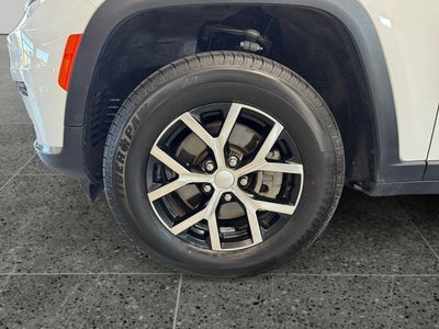2023 Jeep Grand Cherokee L Limited 3.6 Liter V6 4WD