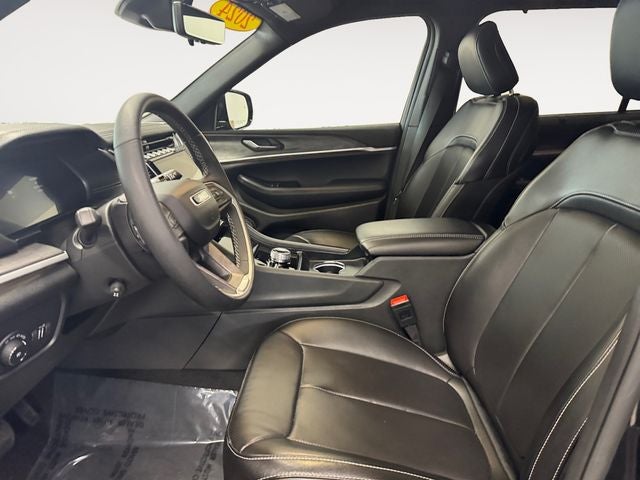 2024 Jeep Grand Cherokee L Limited 3.6 Liter V6 4WD