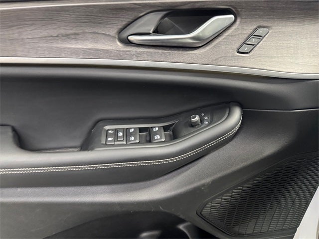 2023 Jeep Grand Cherokee L Limited 3.6 Liter V6 4WD