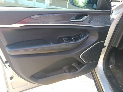2022 Jeep Grand Cherokee L Limited 3.6 Liter V6 4WD