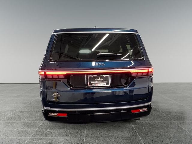 2026 Jeep Grand Wagoneer 4x4