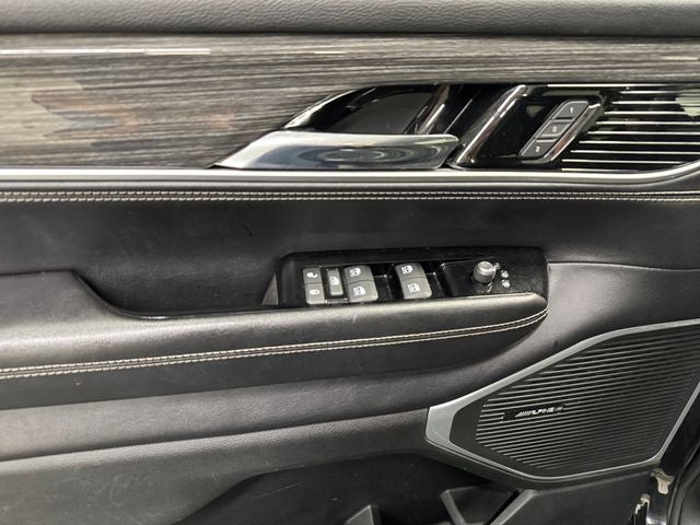 2022 Jeep Wagoneer Series III 5.7 Liter V8 4WD