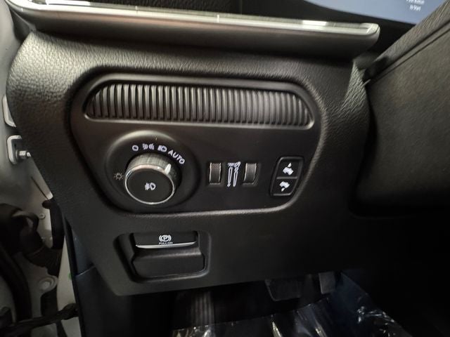 2022 Jeep Wagoneer Series III 5.7 Liter 4WD