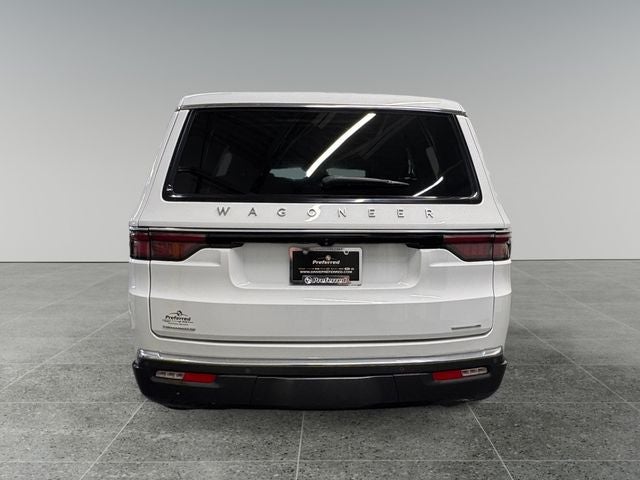 2022 Jeep Wagoneer Series III 5.7 Liter 4WD