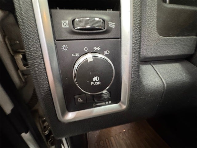 2016 RAM 1500 Outdoorsman 3.6 Liter V6 Crew Cab 4WD