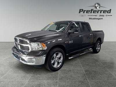 2016 RAM 1500 Big Horn 5.7 Liter V8 Hemi Crew Cab 4WD