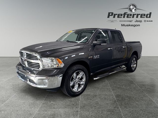 2016 RAM 1500 Big Horn 5.7 Liter V8 Hemi Crew Cab 4WD