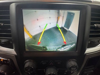 2016 RAM 1500 Big Horn 5.7 Liter V8 Hemi Crew Cab 4WD