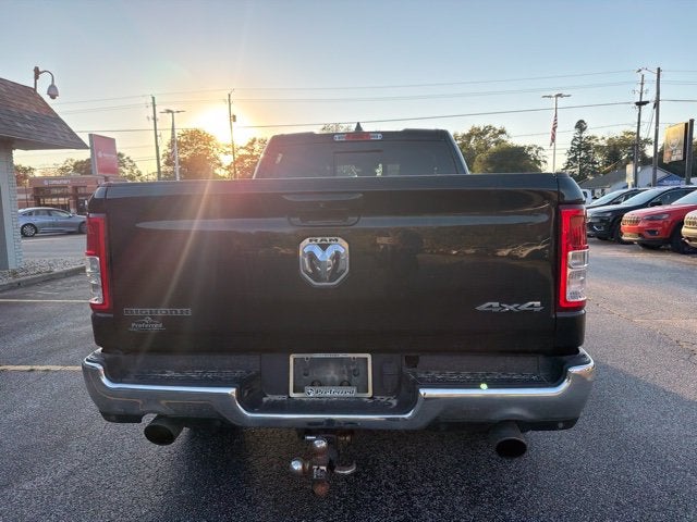 2021 RAM 1500 Big Horn/Lone Star 5.7 Liter V8 hemi Quad Cab 4WD