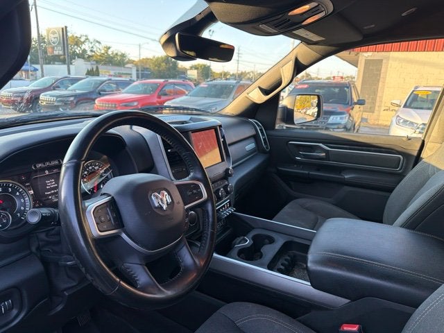 2021 RAM 1500 Big Horn/Lone Star 5.7 Liter V8 hemi Quad Cab 4WD