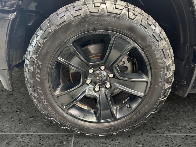 2020 RAM 1500 Big Horn/Lone Star 5.7 Liter V8 Hemi Crew Cab 4WD
