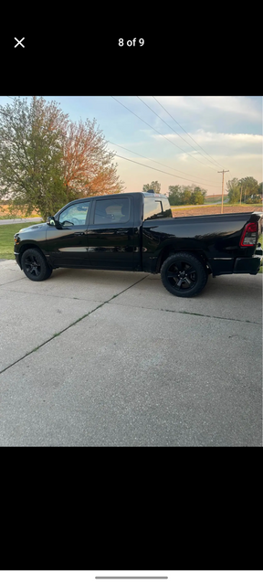 2020 RAM 1500 Big Horn/Lone Star 5.7 Liter V8 Hemi Crew Cab 4WD