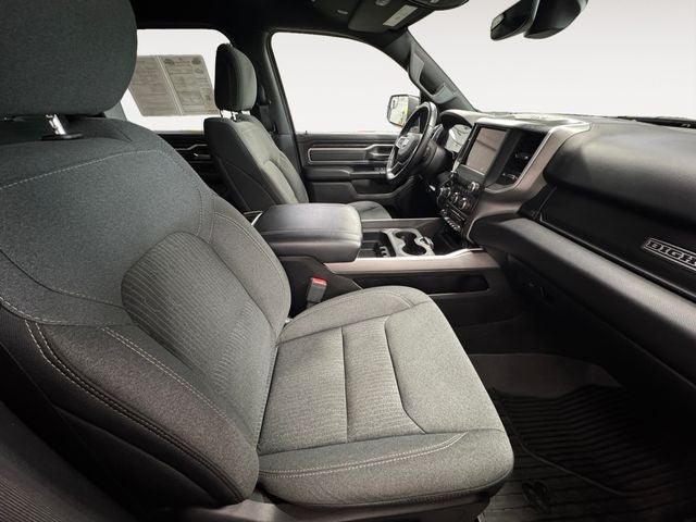 2020 RAM 1500 Big Horn/Lone Star 5.7 Liter V8 Hemi Crew Cab 4WD