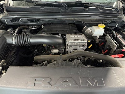 2020 RAM 1500 Big Horn/Lone Star 5.7 Liter V8 Hemi Crew Cab 4WD