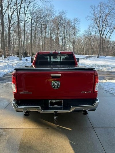 2019 RAM 1500 Big Horn/Lone Star 5.7 Liter V8 Hemi Cew Cab 4WD
