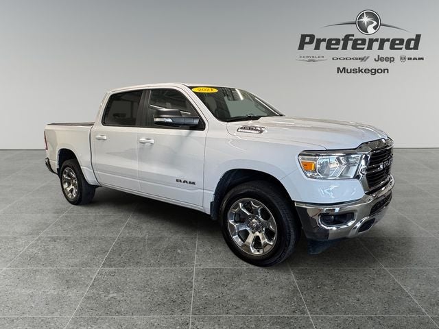 2021 RAM 1500 Big Horn/Lone Star 5.7 Liter V8 Hemi Crew Cab 4WD
