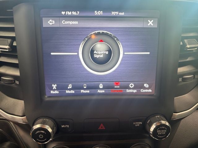 2021 RAM 1500 Big Horn/Lone Star 5.7 Liter V8 Hemi Crew Cab 4WD
