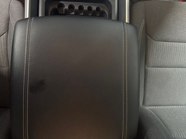 2021 RAM 1500 Big Horn/Lone Star 5.7 Liter V8 Hemi Crew Cab 4WD