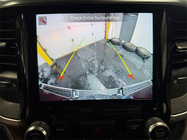 2022 RAM 1500 Big Horn/Lone Star 5.7 Liter V8 Hemi Crew Cab 4WD