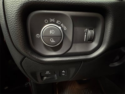 2022 RAM 1500 Big Horn/Lone Star 5.7 Liter V8 Hemi Crew Cab 4WD