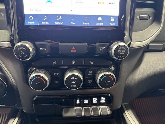 2022 RAM 1500 Big Horn/Lone Star 5.7 Liter V8 Hemi Crew Cab 4WD