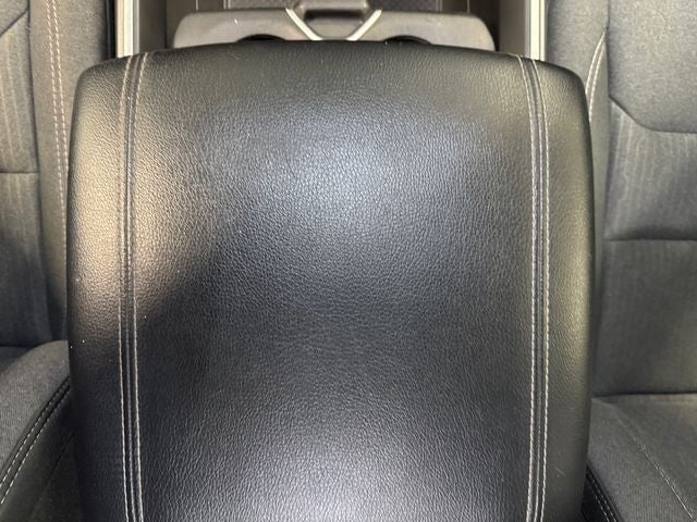 2021 RAM 1500 Big Horn/Lone Star 5.7 Liter V8 Hemi Crew Cab 4WD