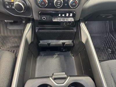 2021 RAM 1500 Big Horn/Lone Star 5.7 Liter V8 Hemi Crew Cab 4WD