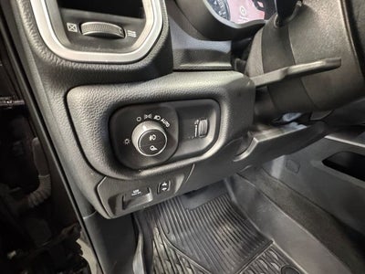 2021 RAM 1500 Big Horn/Lone Star 5.7 Liter V8 Hemi Crew Cab 4WD