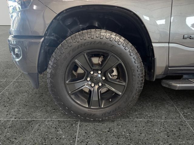 2021 RAM 1500 Big Horn/Lone Star 5.7 Liter V8 Hemi Crew Cab 4WD