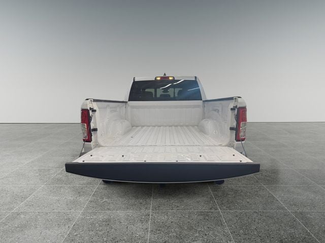 2021 RAM 1500 Big Horn/Lone Star 5.7 Liter V8 Hemi Crew Cab 4WD
