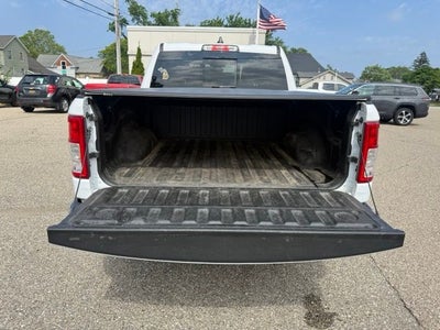 2021 RAM 1500 Big Horn/Lone Star 5.7 Liter V8 Hemi Crew Cab 4WD