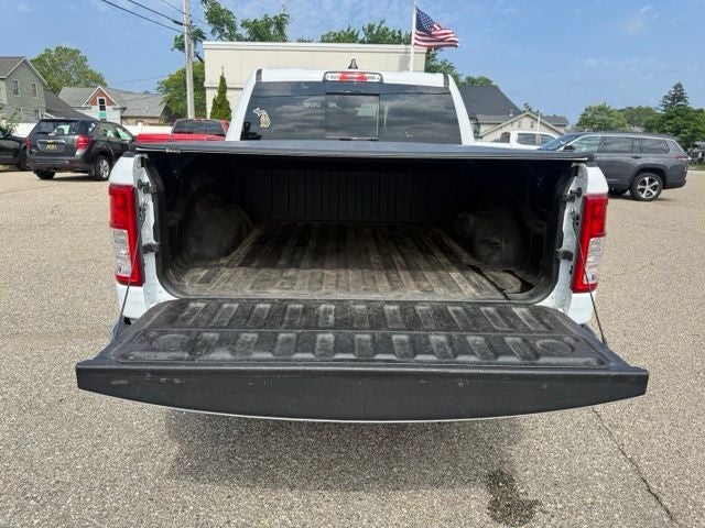 2021 RAM 1500 Big Horn/Lone Star 5.7 Liter V8 Hemi Crew Cab 4WD
