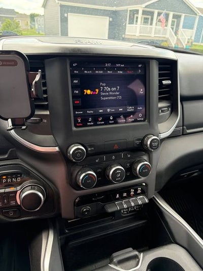 2021 RAM 1500 Big Horn/Lone Star 5.7 Liter V8 Hemi Crew Cab 4WD