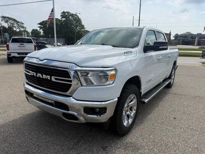 2021 RAM 1500 Big Horn/Lone Star 5.7 Liter V8 Hemi Crew Cab 4WD