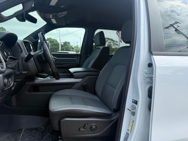 2021 RAM 1500 Big Horn/Lone Star 5.7 Liter V8 Hemi Crew Cab 4WD