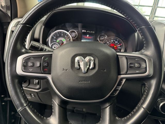 2020 RAM 1500 Big Horn/Lone Star 5.7 Liter V8 Hemi Crew Cab 4WD