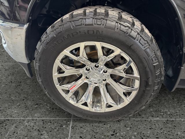 2020 RAM 1500 Big Horn/Lone Star 5.7 Liter V8 Hemi Crew Cab 4WD